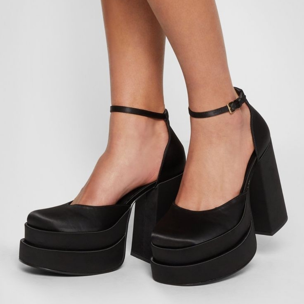 STEVE MADDEN CHARLIZE BLACK SATIN PLATFORM HEELS